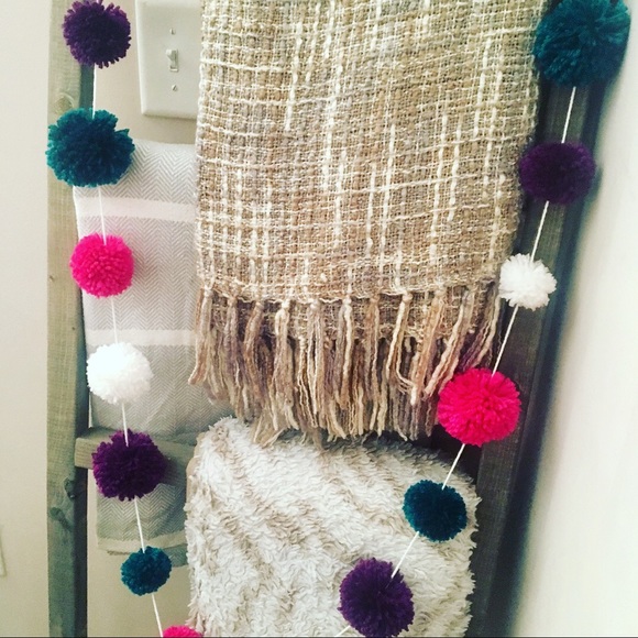 Custom Garland/Wall Hanging - Picture 2 of 8